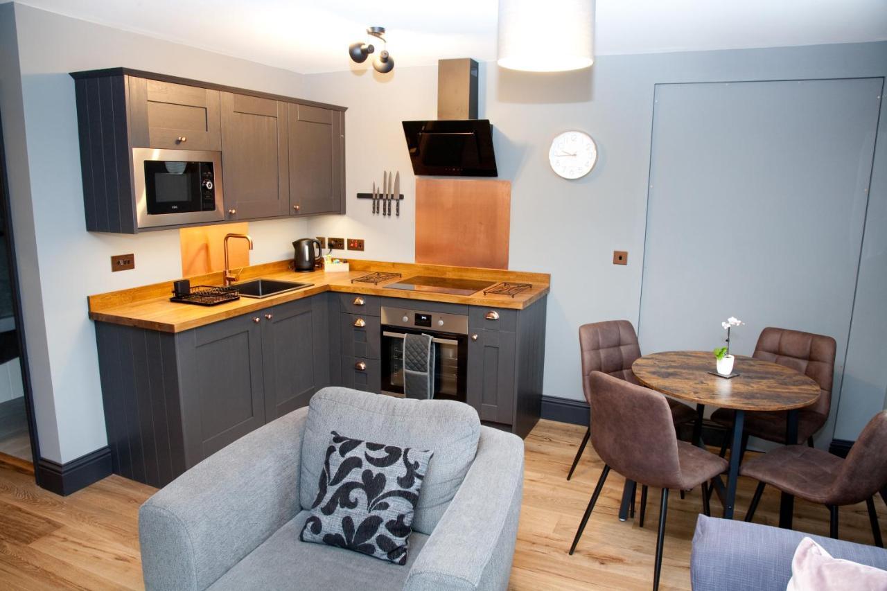 Little Elm - Luxury Home From Home, Free Parking, 30-40 Mins Walk From Bath City Centre Zewnętrze zdjęcie